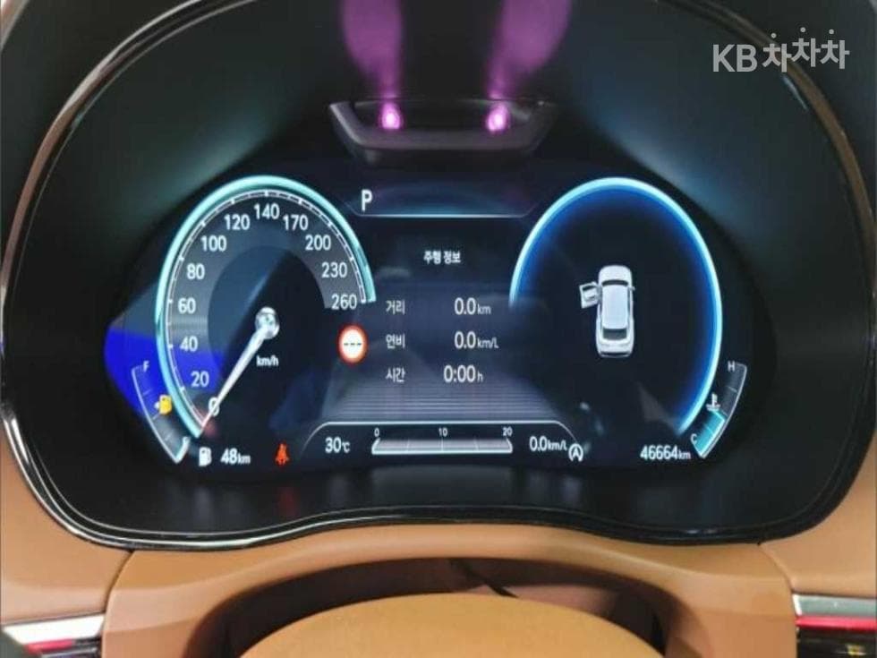 جينيسيس - GV70 | Gasoline 2.5T AWD 3
