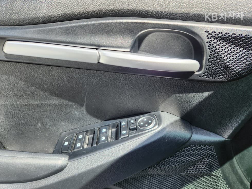 Kia - Селтос | The New 1.6 T-GDI 2WD Prestige 22
