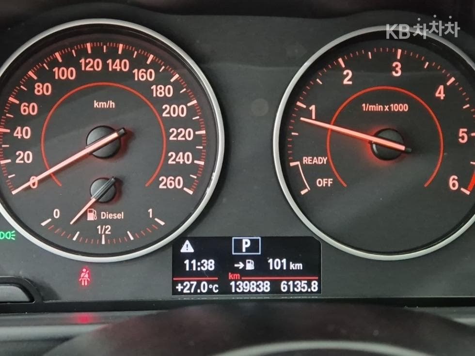 BMW - 2-Series | 220 Coupe M Sport Package F22 6