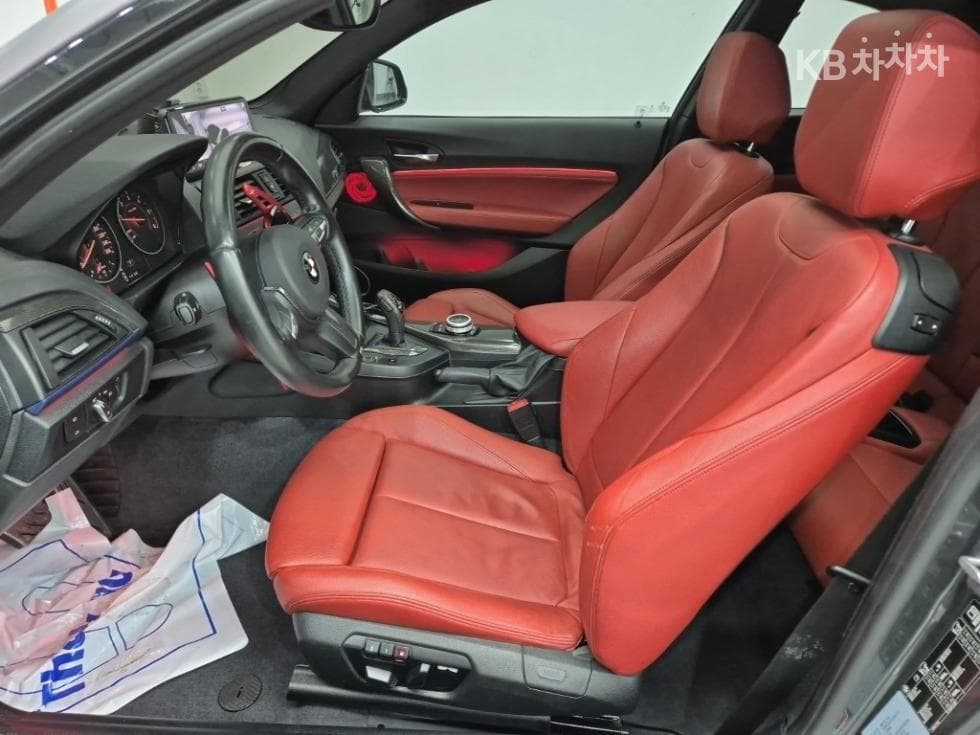 BMW - 2-Series | 220 Coupe M Sport Package F22 11