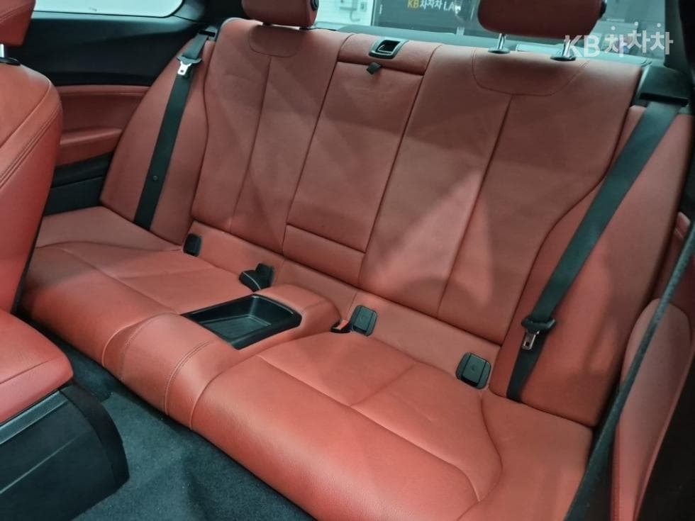 BMW - 2-Series | 220 Coupe M Sport Package F22 12