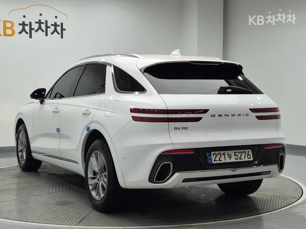 جينيسيس - GV70 | Gasoline 2.5T 2WD 2