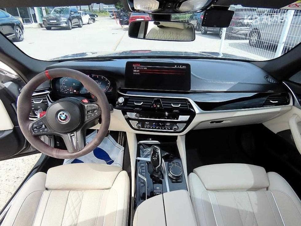 BMW - 5-Series | All New M550 xDrive 7