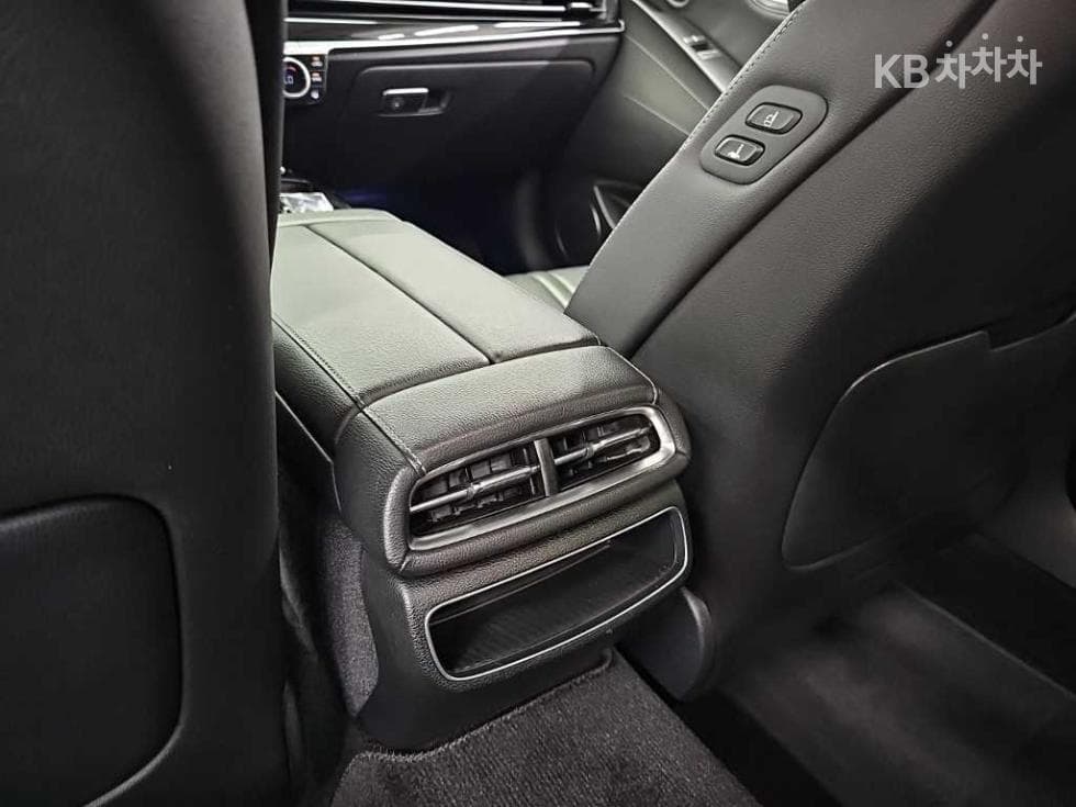 جينيسيس - G80 | 2.5 T-GDi 2WD 13