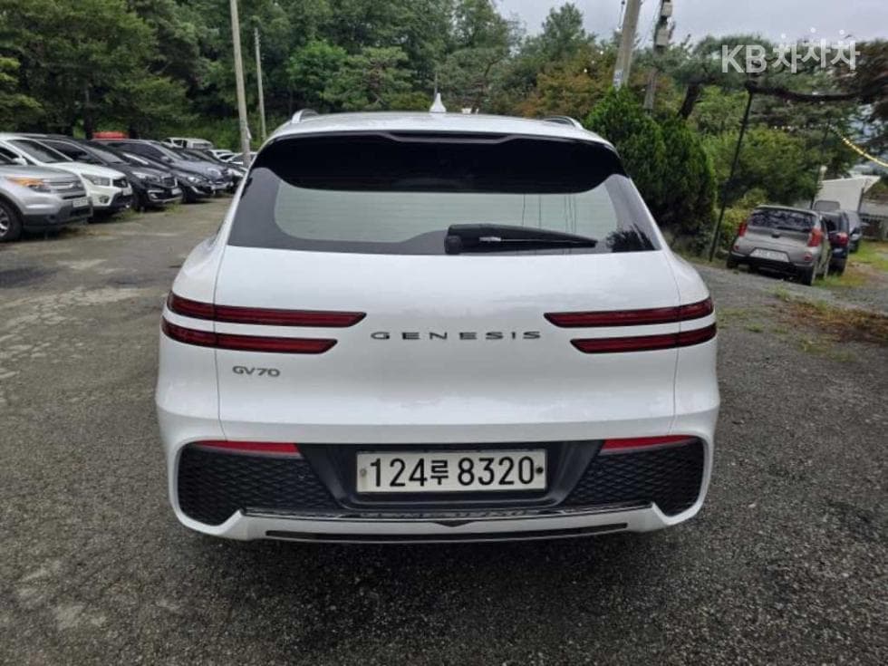 Genesis - GV70 | Diesel 2.2 2WD 5