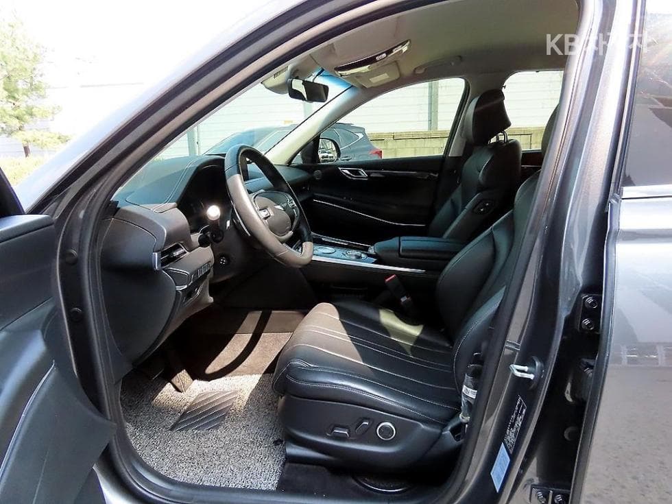 جينيسيس - GV80 | 3.0 Diesel AWD 5
