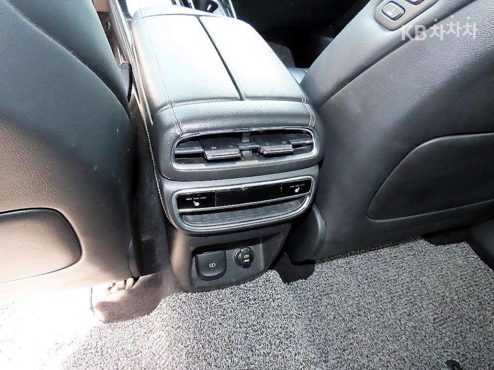 جينيسيس - GV80 | 3.0 Diesel AWD 16