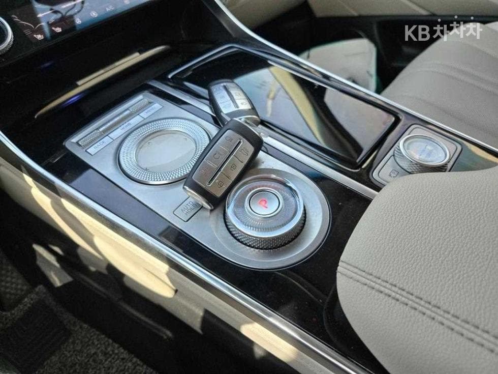 جينيسيس - GV80 | 3.0 Diesel AWD 12