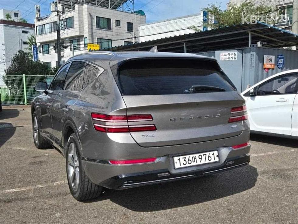 جينيسيس - GV80 | 3.0 Diesel AWD 17
