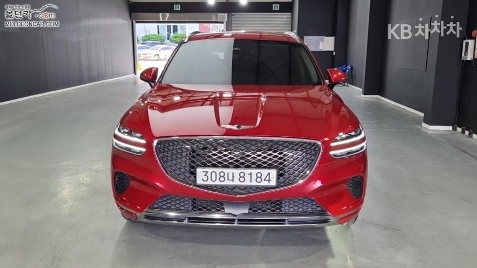 جينيسيس - GV70 | Gasoline 2.5T AWD 3