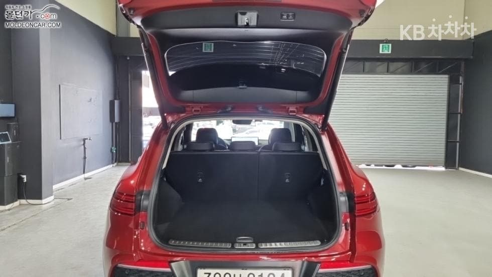 جينيسيس - GV70 | Gasoline 2.5T AWD 18