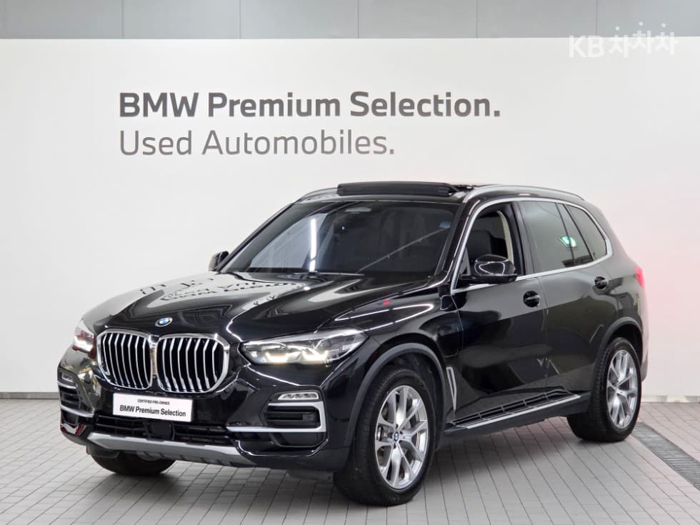 BMW - X5 | xDrive 45 xLine 2