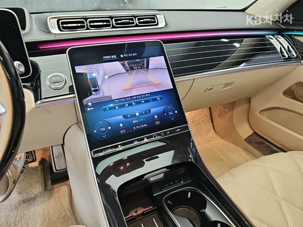 Mercedes-Benz - S-Class | Maybach S680 4Matic Base 10