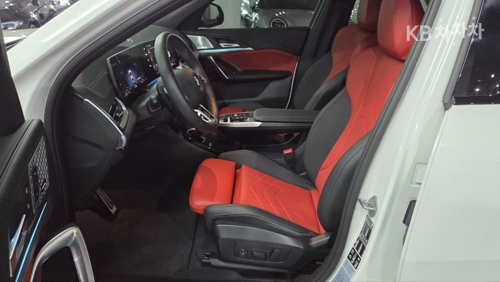BMW - X2 | xDrive20 M Sport 9