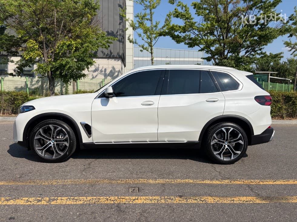 BMW - X5 | xDrive 40 xLine 7