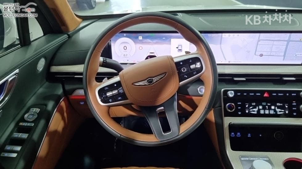 جينيسيس - GV80 | 2.5 Turbo Gasoline AWD 11