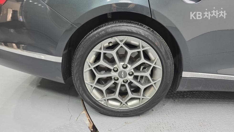 جينيسيس - G80 | 2.5 T-GDi AWD 10