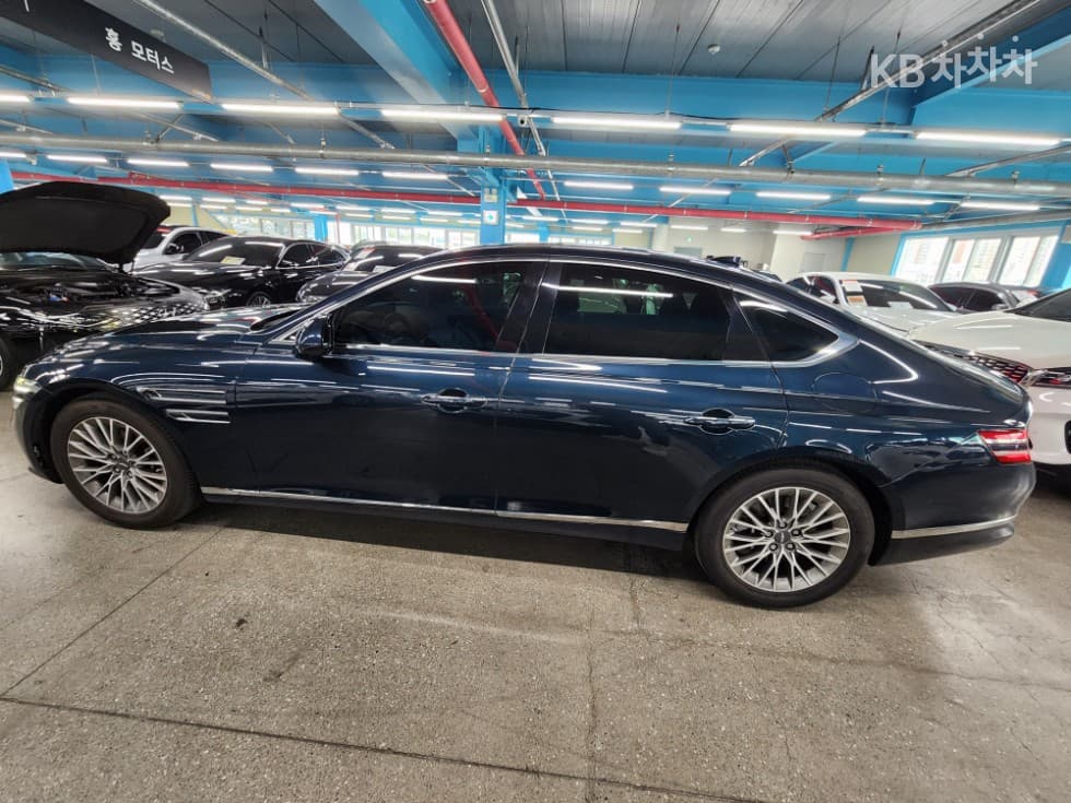 Genesis - G80 | 2.5 T-GDi 2WD 10