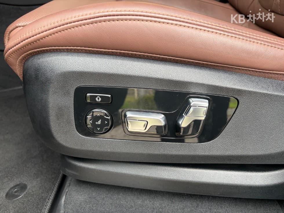 BMW - X5 | xDrive 50 xLine 14