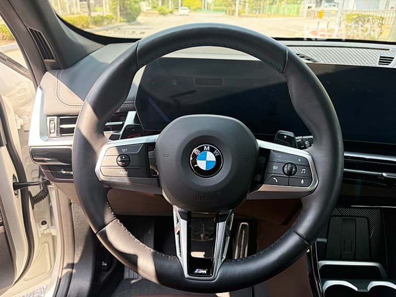 BMW - X1 | xDrive20 M Sport 8
