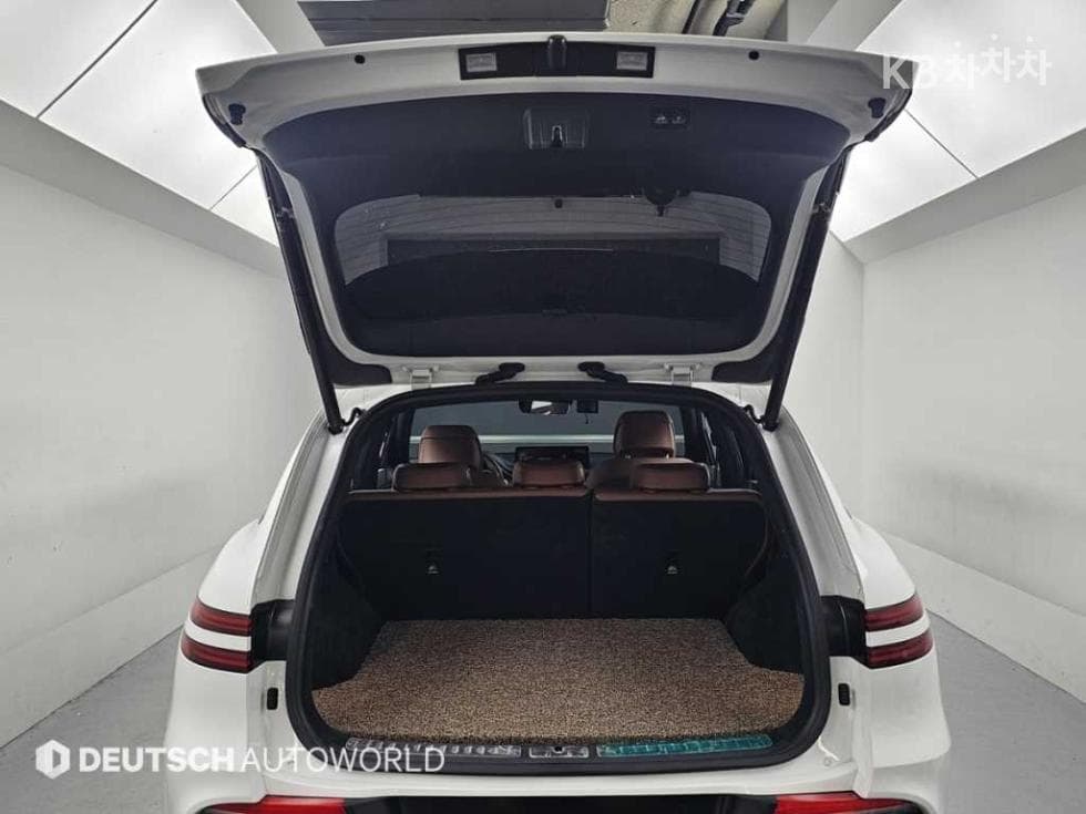 Genesis - GV70 | Gasoline 2.5T AWD 19