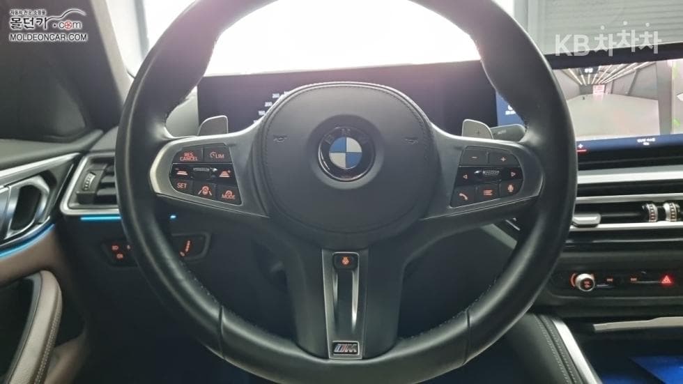 BMW - 4-Series | 420 Convertible M Sport 11