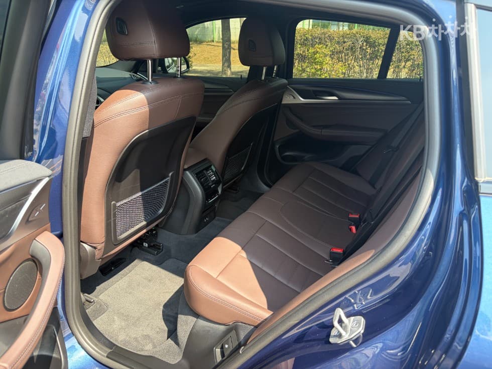 BMW - X4 | New xDrive 20 M Sport X 13