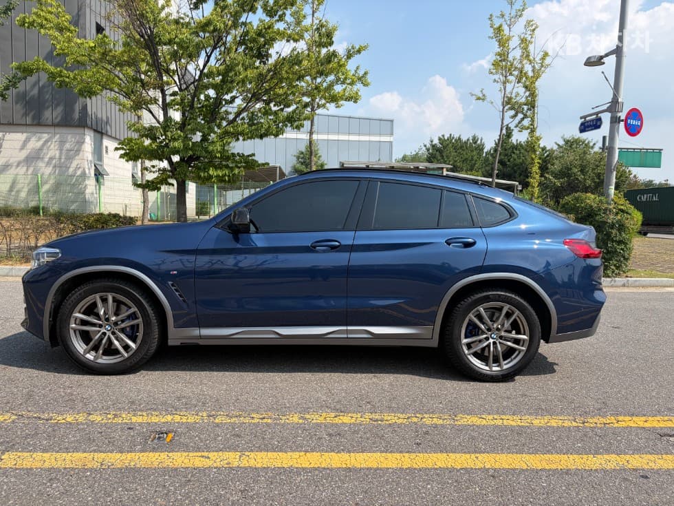 BMW - X4 | New xDrive 20 M Sport X 15
