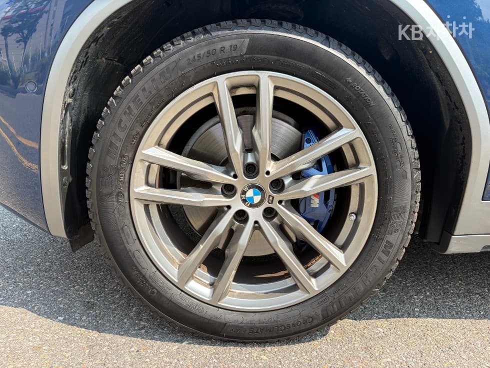 BMW - X4 | New xDrive 20 M Sport X 16