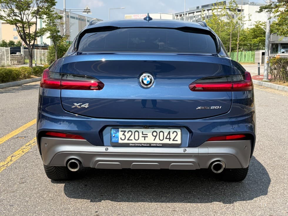 BMW - X4 | New xDrive 20 M Sport X 4