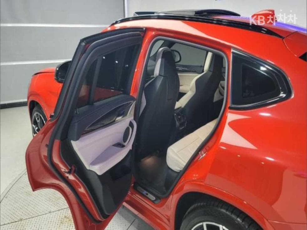 BMW - X4M | MSeries Competition 12