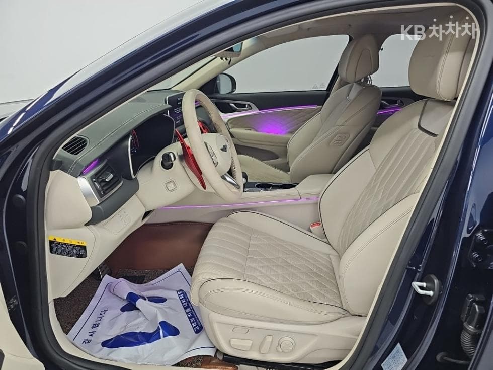 Genesis - G70 | SPORT 3.3T SPORT AWD Prestige 11