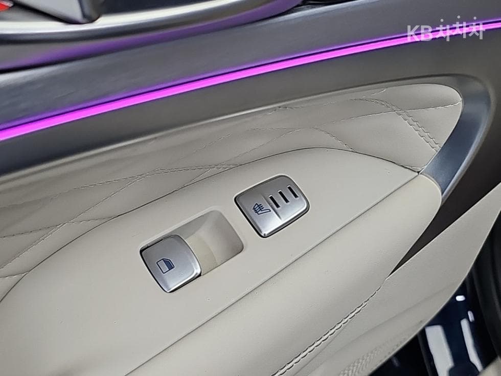 Genesis - G70 | SPORT 3.3T SPORT AWD Prestige 14