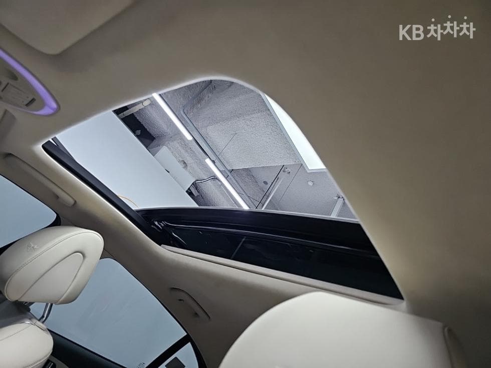 Genesis - G70 | SPORT 3.3T SPORT AWD Prestige 15