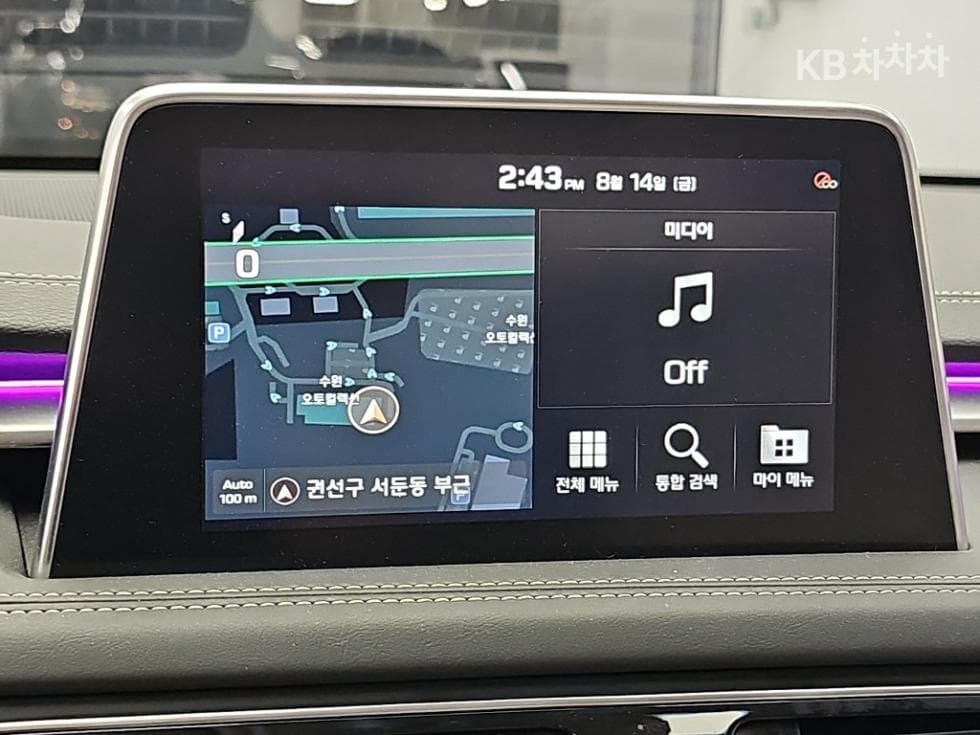 Genesis - G70 | SPORT 3.3T SPORT AWD Prestige 16