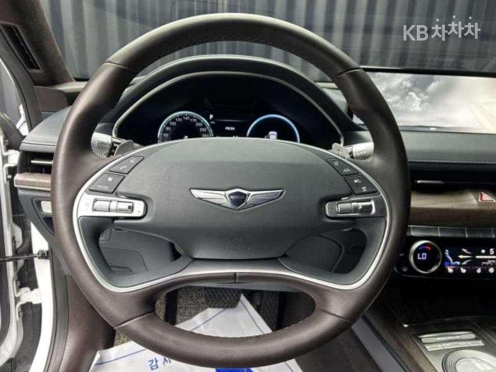 Genesis - G80 | 2.5 T-GDi AWD 7