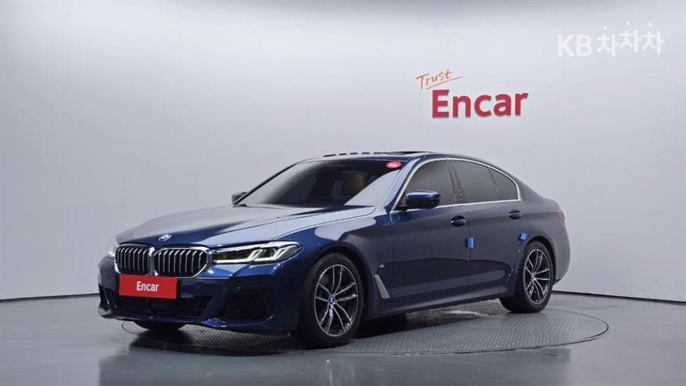 BMW - 5-Series | All New 520 M Sport 2