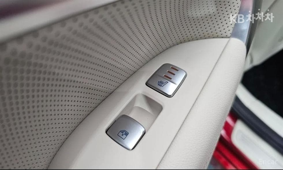 Genesis - G70 | The New 2.0T Standard 17