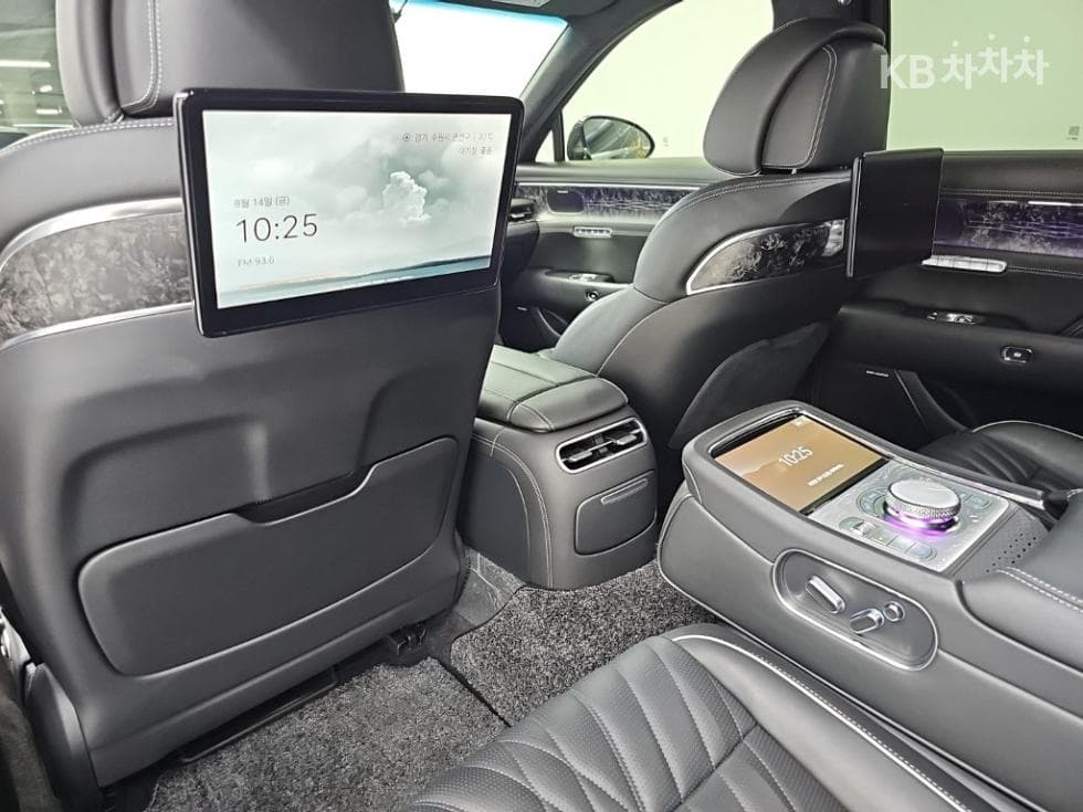 جينيسيس - G90 | 3.5T AWD Base 14