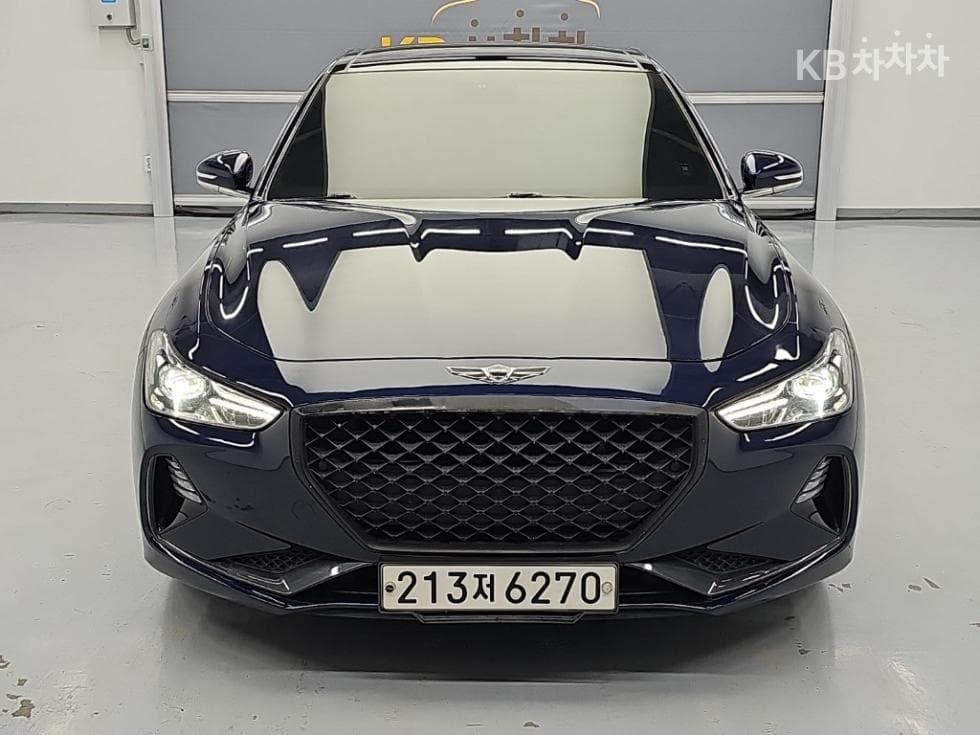 Genesis - G70 | 2.0T Elite 2