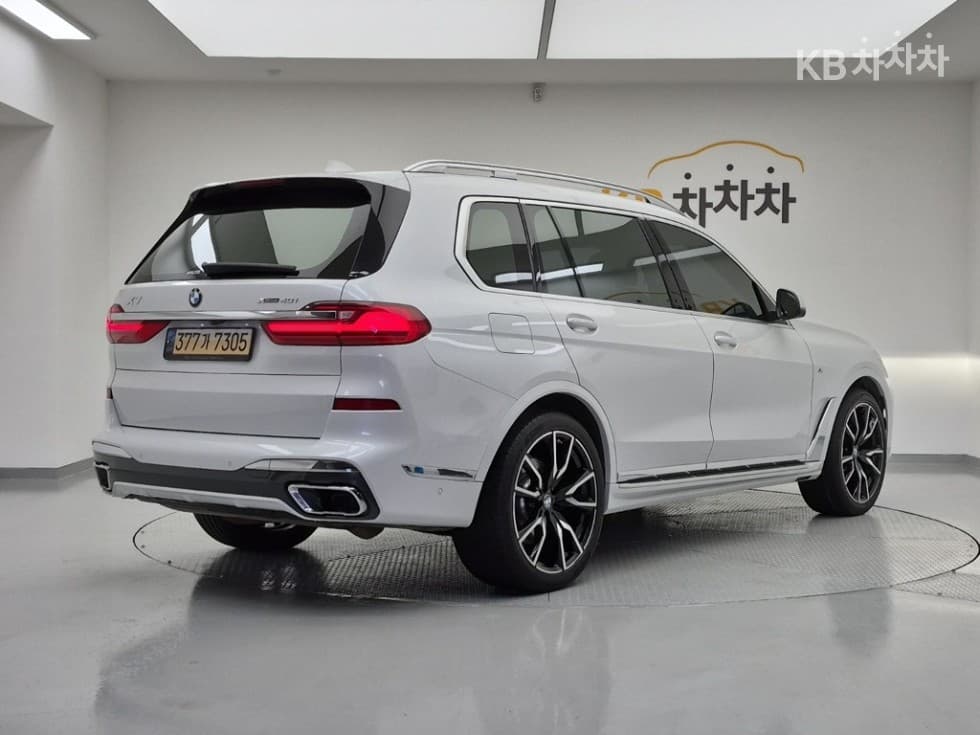 BMW - X7 | xDrive 40 M Sport 4
