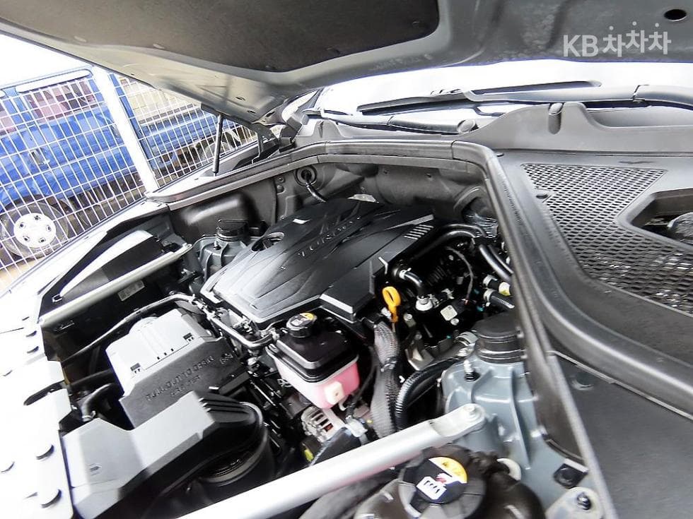 Genesis - GV80 | 2.5 Turbo Gasoline AWD 19