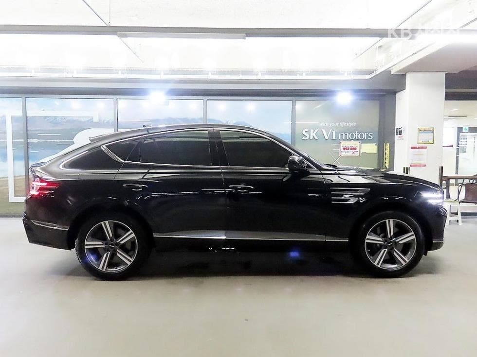 جينيسيس - GV80 Coupe | 2.5 Gasoline Turbo AWD Base 3