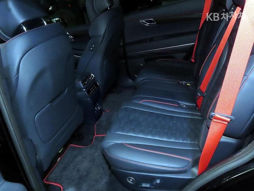 جينيسيس - GV80 Coupe | 2.5 Gasoline Turbo AWD Base 7