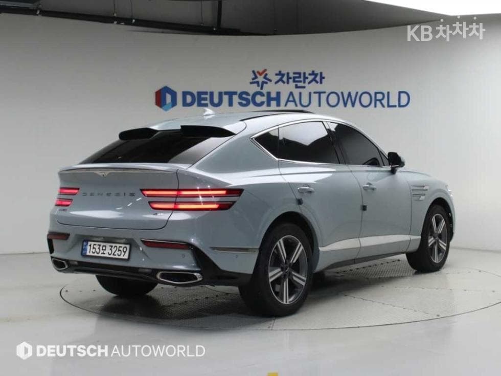 Genesis - GV80 Coupe | 2.5 Gasoline Turbo AWD Base 2