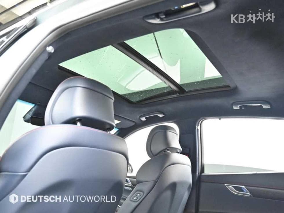 Genesis - GV80 Coupe | 2.5 Gasoline Turbo AWD Base 18