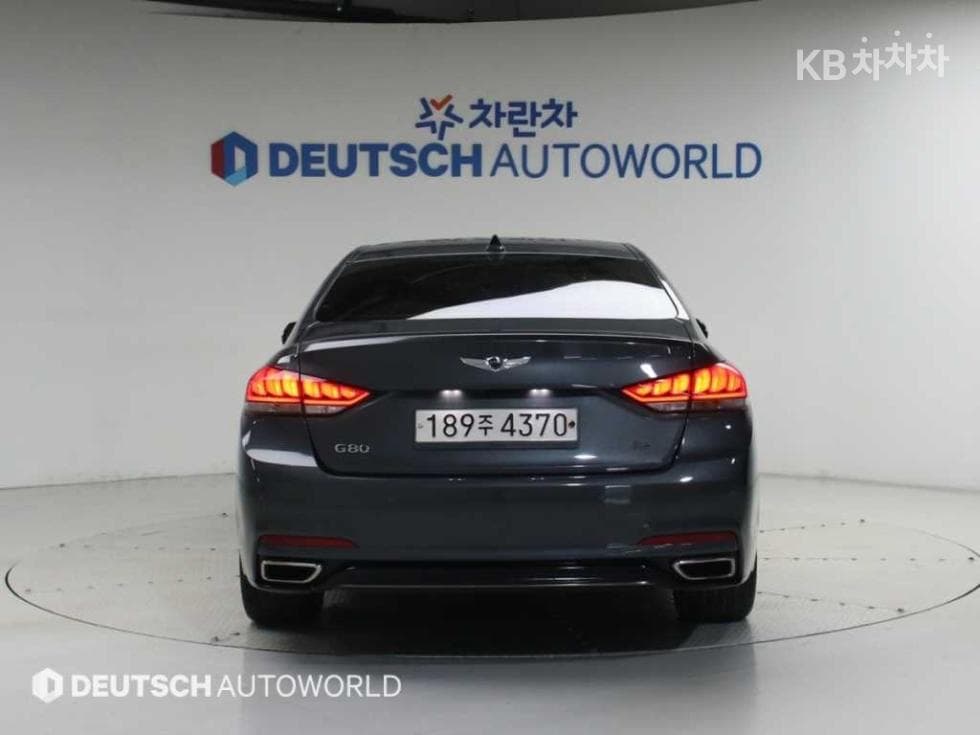 Genesis - G80 | 3.3 GDI Premium Luxury 4