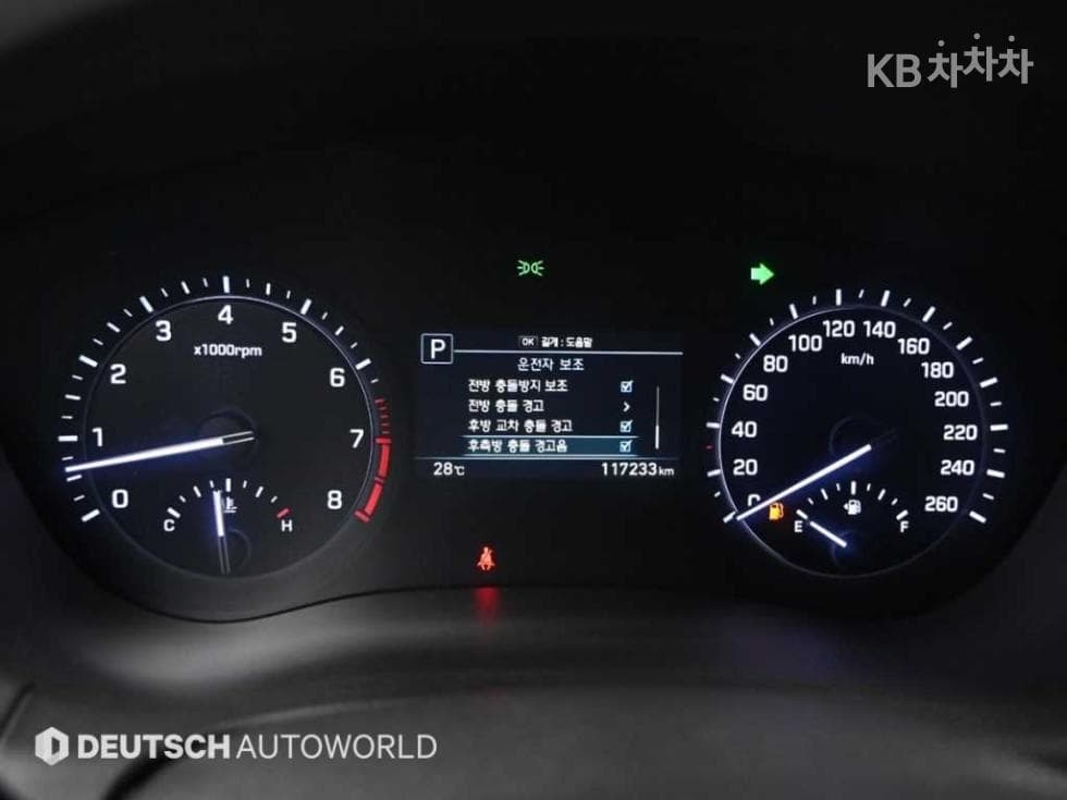 Genesis - G80 | 3.3 GDI Premium Luxury 8