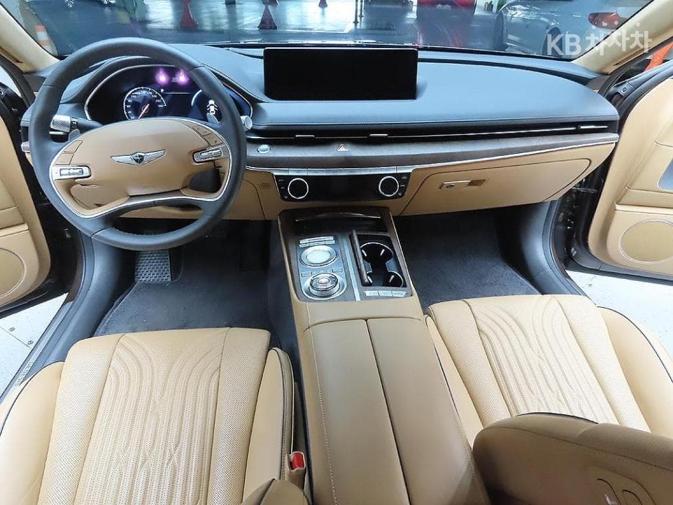 Genesis - G80 | 2.5 T-GDi AWD 10