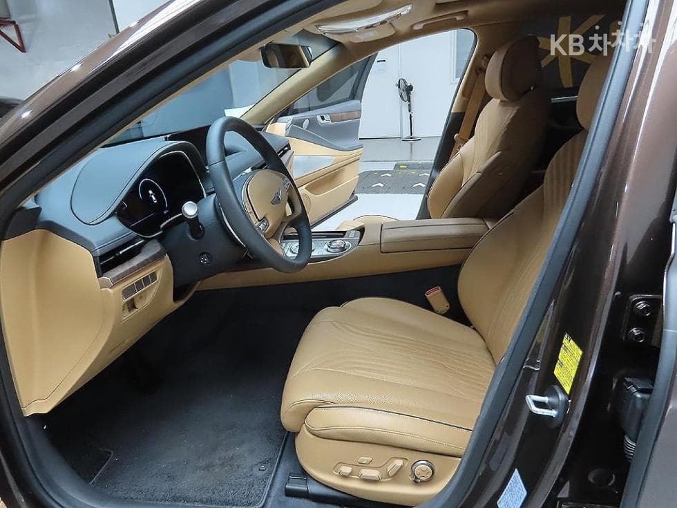 Genesis - G80 | 2.5 T-GDi AWD 11